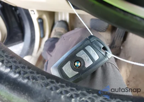 2011 BMW 535 xDrive из США, поврежденный, VIN WBAFU7C59BDU55243